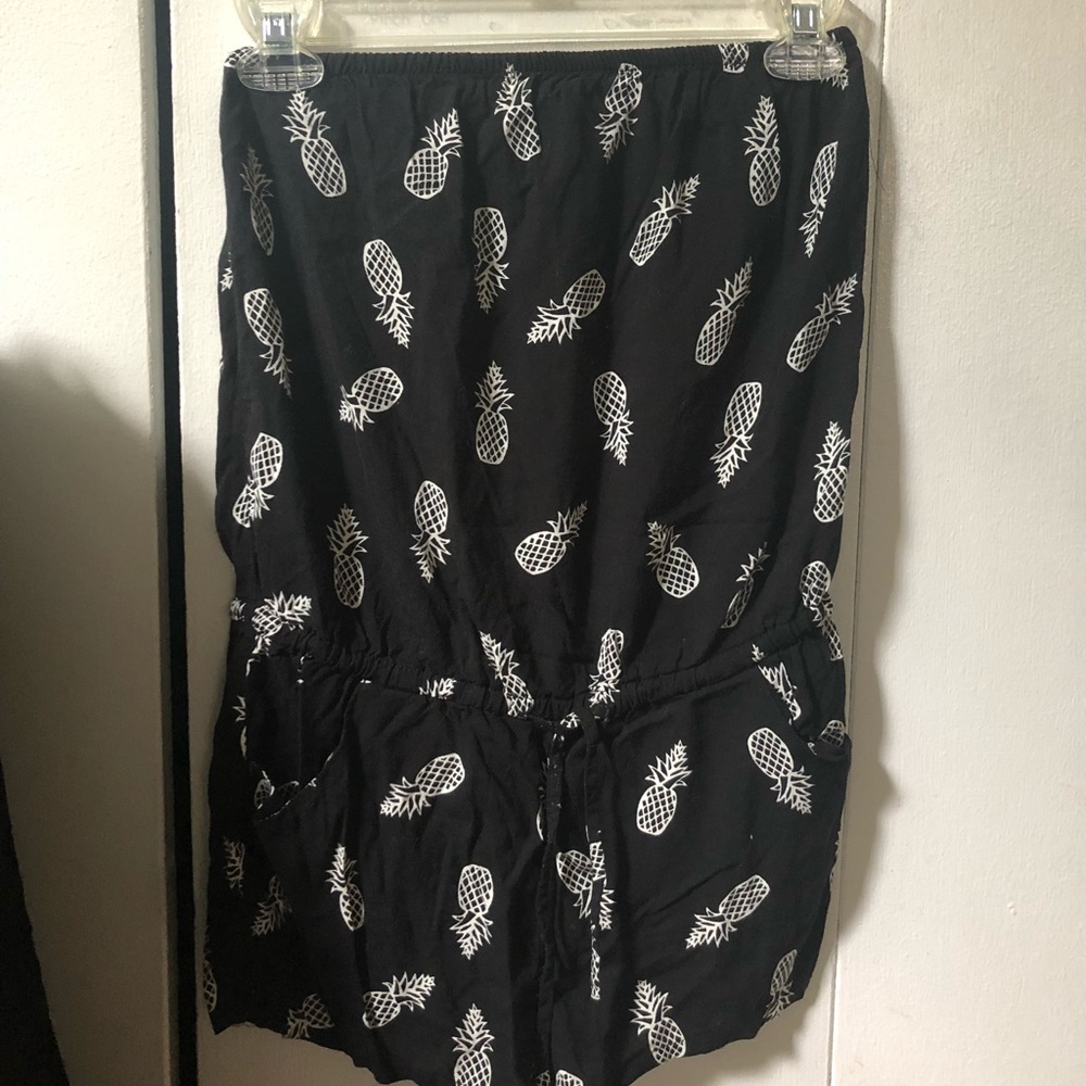 Black and White Pineapple Romper